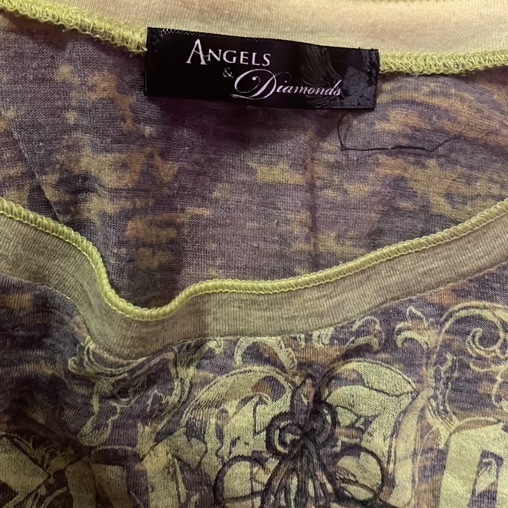 Shirt - Picture 3 of 3